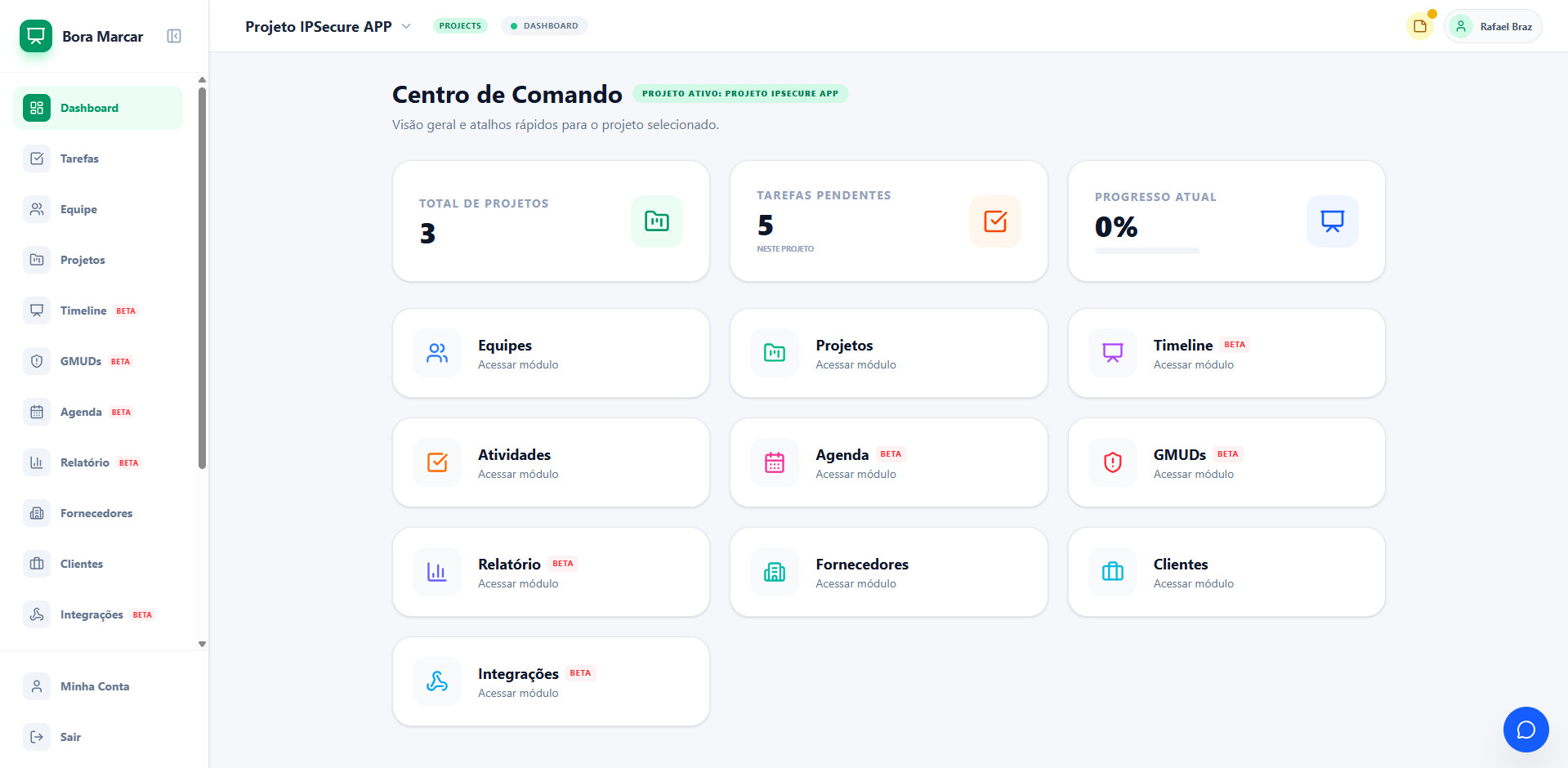 Centro de Comando: visão geral do projeto ativo, com total de projetos, tarefas pendentes, progresso e atalhos para cada módulo.